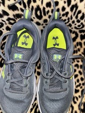 Boys Under Armour Shoes Sz 7
