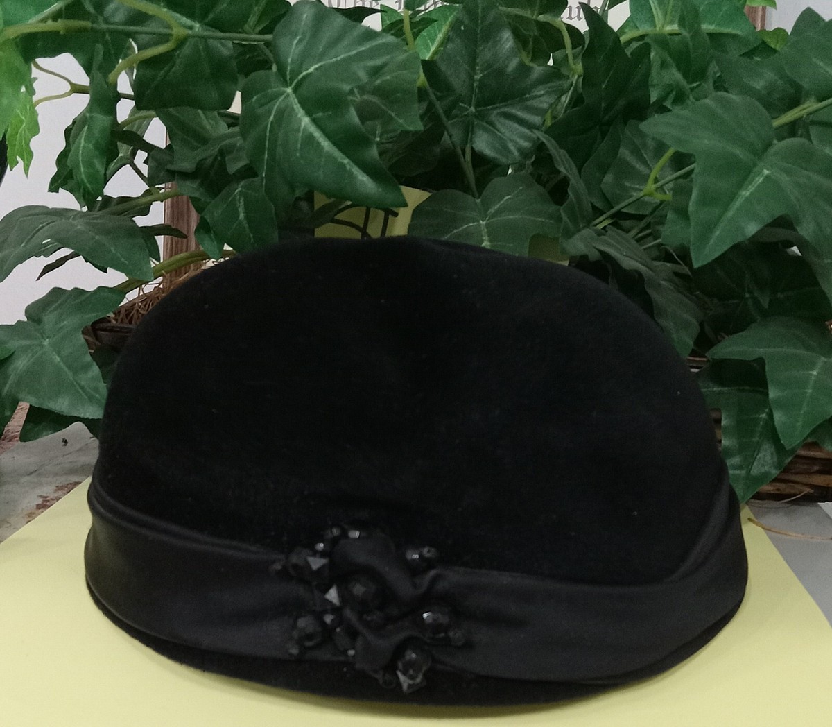 PEACHBLOOM VELOUR VINTAGE BLACK FUR HAT SIZE M Vintage Peachbloom Velour Fur 1950 main image 4
