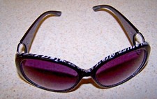 LIZ CLAIBORNE Sunglasses 85558 - BLACK / ZEBRA W GRAY LENSES - 100 UV