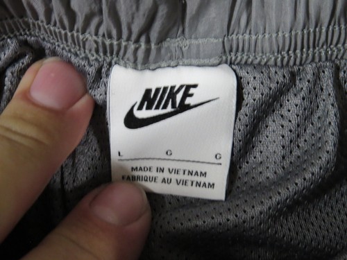 Nike Swim Trunks Boys Large Gray Pockets Nylon Solid Lined - Picture 5 of 10