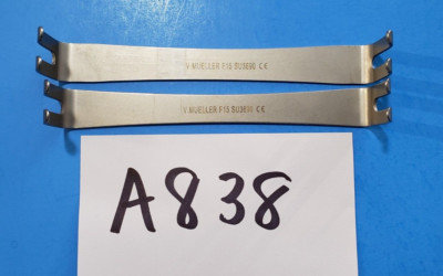 V.Mueller SU3690 Surgical Mayo-Collins Retractor 5 7/8