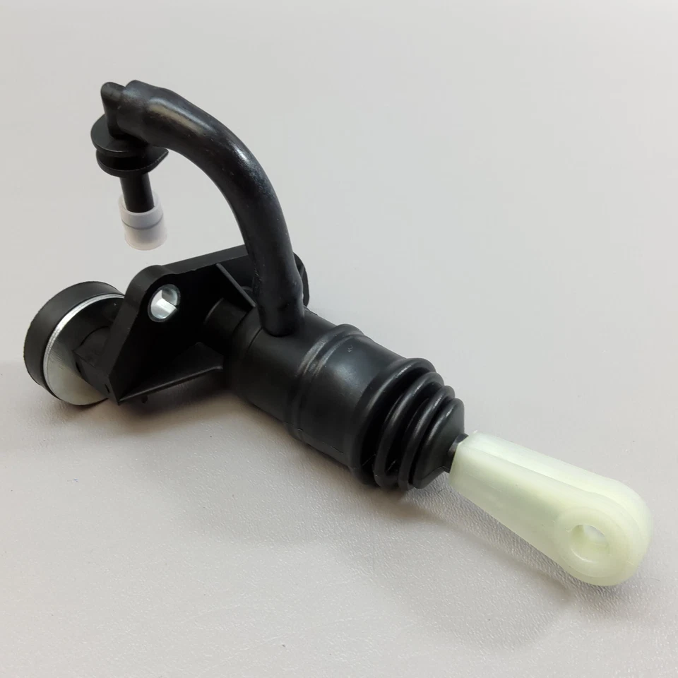 New AMS Automotive M1710 Clutch Master Cylinder Fits 97-02 Audi A4 98-05 Passat - Image 3 of 4