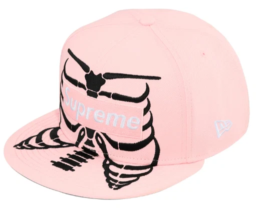 Chapeau casquette poly rose Supreme Bones Box logo New Era taille 7 5/8 SS25 neuf en main