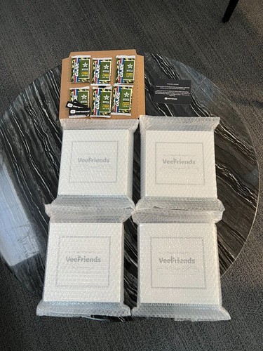 VeeFriends Compete & Collect Trading Cards – 4 Sealed Packs – By ZeroCool – Factory Sealed-938765