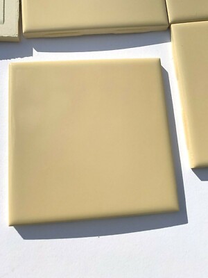 VINTAGE NEW CERAMIC  MANNINGTON MCT  BUTTERSCOTCH    4 3/8'' X 4 3/8''   GLOSS
