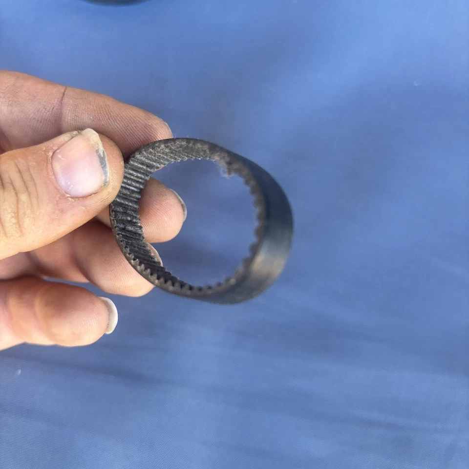 CINTURONES Brushroll suaves genuinos para Shark UF280 IF202 IF205 IF251 IF252- 147-3GT-8 Foto 3 de 4