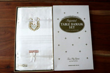NIB Damask Tablecloth Set w/ 8 Napkins Cotton Rayon Floral 56x76"