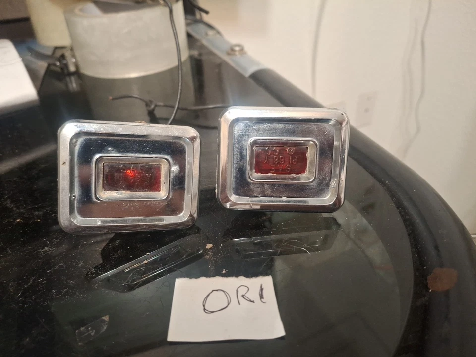 Juego de luces marcadoras laterales traseras Chrysler 1968 69 Mopar 2853673... Newport, New Yorker Foto 3 de 4