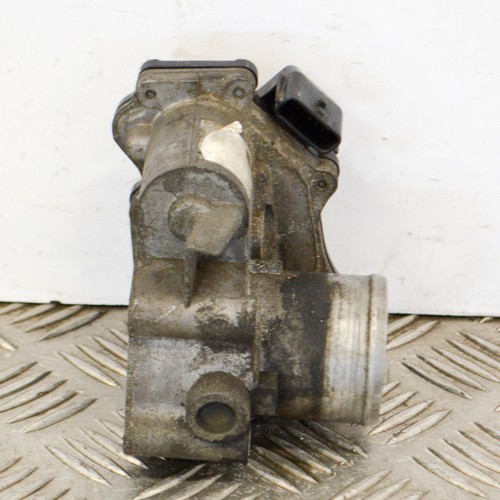 RENAULT MASTER III Furgon FV Drosselklappe 8200987453B 92kw 2011