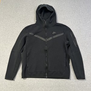 nike tech fleece large