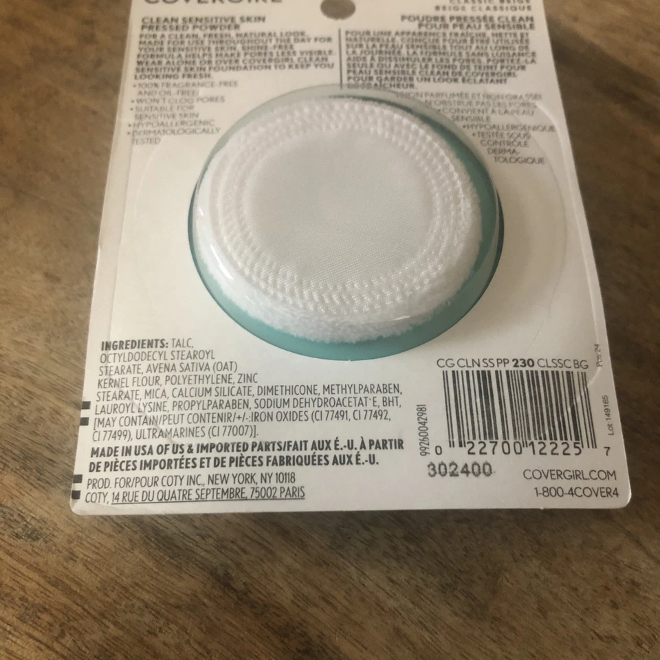 COVERGIRL Clean Sensitive Skin Pressed Powder #230 Classic Beige NOS - Image 4 of 4