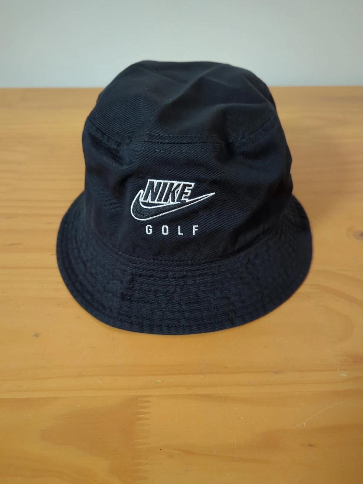 Nike Men’s Small S Golf Apex Bucket Hat Black. Embroidered. New NWT