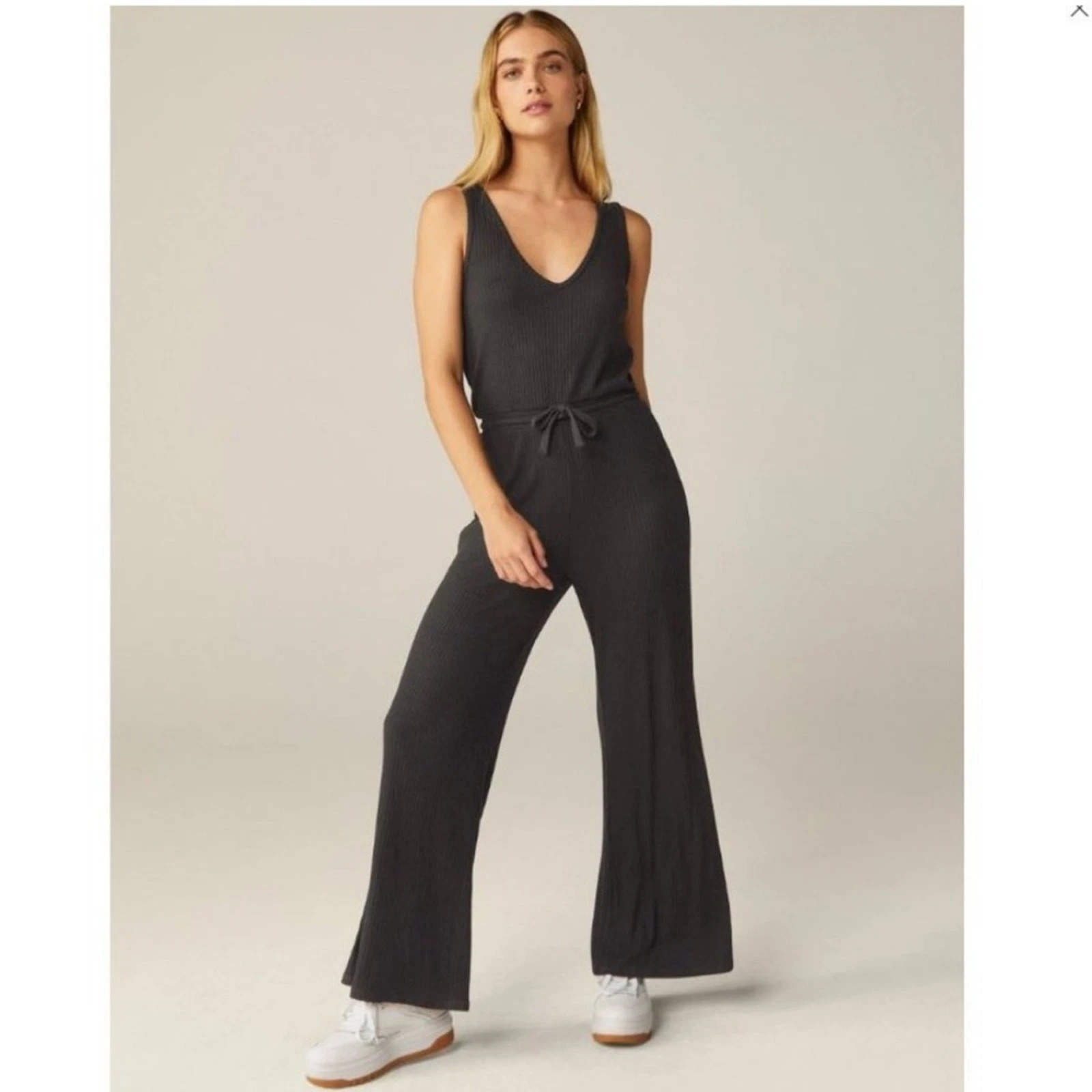 beyond-yoga jetsetter wide leg v neck sleeveless ribbed 