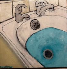 Freshly Run Beautiful Mediterranean Coloured Bath