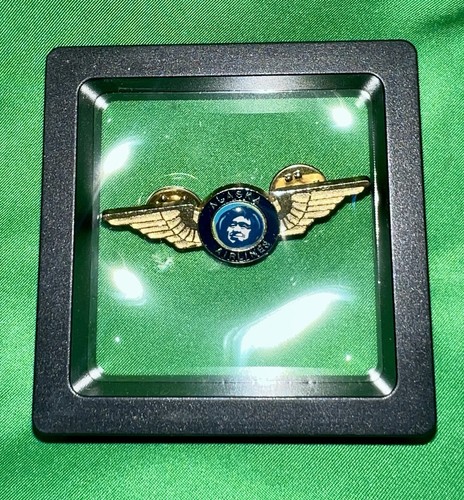 Alaska Airlines Wings Pin ✈️ 2” Long with Eskimo Face Portrait Gold & Blue 🔥