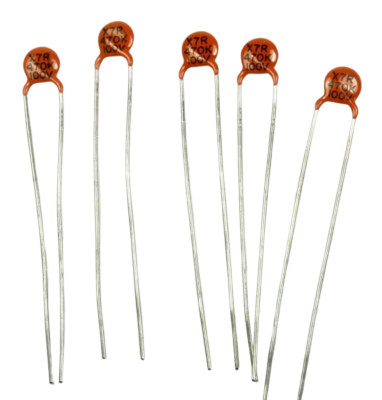 25/50/100pcs Vishay Cera-Mite Lower Voltage 100V 47pF, 0.047nF, X7R, 562R Series