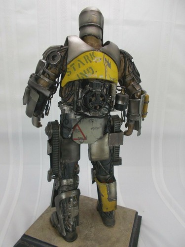 Sideshow Iron Man MK1 Armor Maquette (Like Premium Format) Mark I 1/4 Scale - Picture 10 of 12