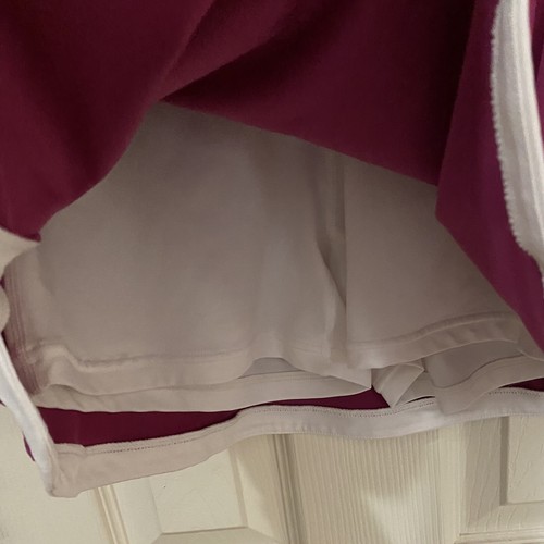 Nike dry fit athletic skirt, YXL (18), raspberry pink/white, attached shorts - Picture 3 of 8