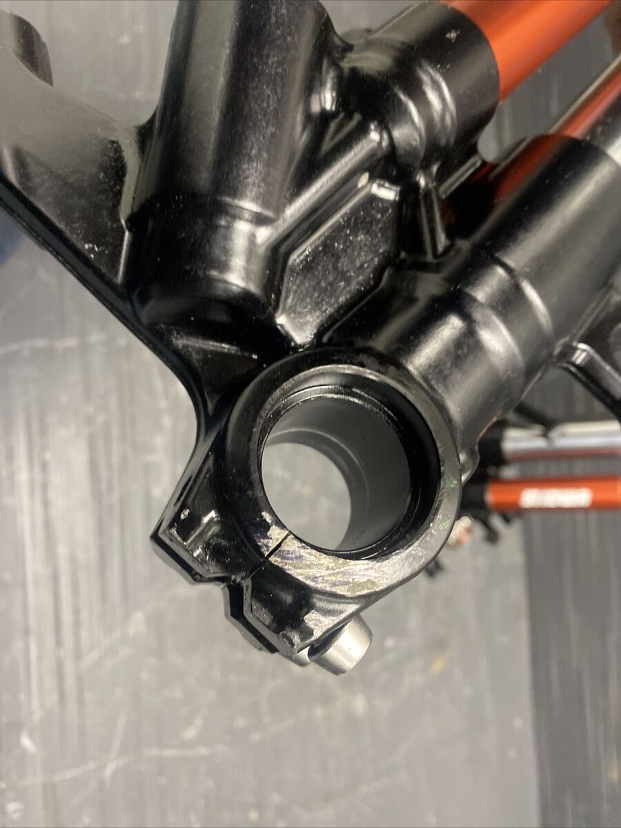 2021 Kawasaki Ninja ZX10R Front suspension fork tubes 2021 Kawasaki Ninja ZX10R Front suspension fork tubes