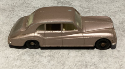 ミニカー MATCHBOX No.44  ROLLS-ROYCE
PHANTOM V Vintage Matchbox Rolls Royce Phantom V No. 44 | eBay