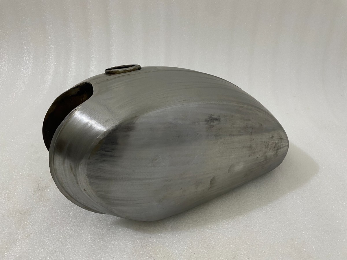 Honda CB125 CB 125 CB125S 1973 Model Fuel Gas Petrol Tank +Cap Raw