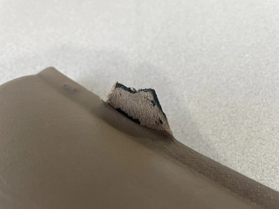 1996 - 2002 宝马 Z3 ROADSTER E36/7 ~ 左下膝面板装饰 ~ 51458399809 ~ 原始设备制造商 — 第 2/4 张图片