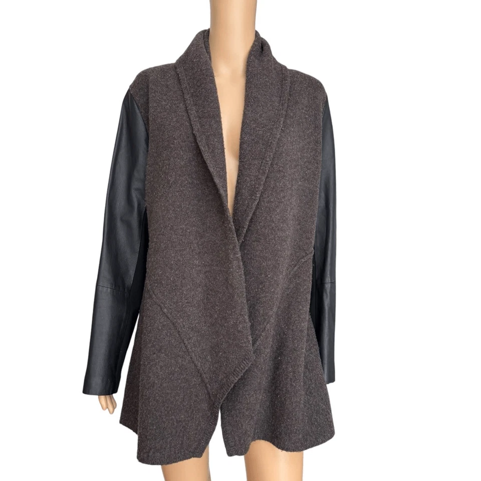 Chaqueta chal de lana de cordero merino manga cuero PEAT Eileen Fisher talla M Foto 4 de 4