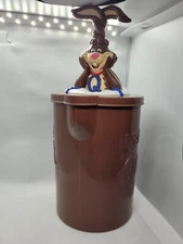 Nestle Pitcher And 3 Cups "C"