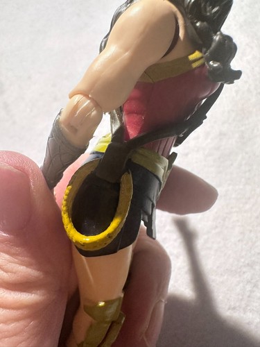 Wonder Woman Batman V. Superman DC Mattel 2015 6" Figure NO ACCESSORIES! - Picture 3 of 7