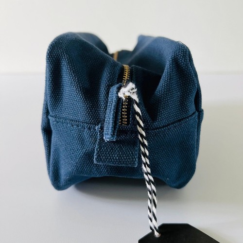 IZOLA Navy Dopp Kit Cosmetic Travel Shaving Shave Bag Tote - "Weather The Storm" - Picture 5 of 8