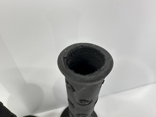 Vintage 1990’s GT Bicycles BMX Racing Grips Krayton Black USA HTF - Afbeelding 8 van 8