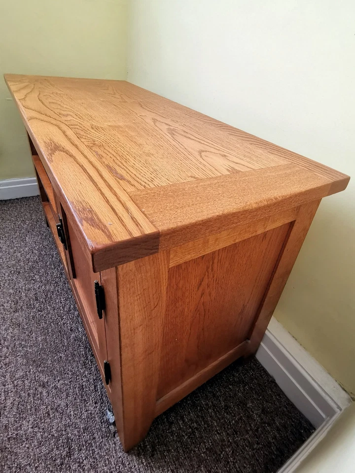 Cotswold Company Oak TV Unit - Image 2 of 4