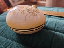 Vintage Ringtons Palissy  Ceramic Egg Spring Flowers & Gilded Trim @3.5×2.5"