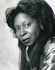 WHOOPI GOLDBERG signed Autogramm 20x25cm GHOST in Person autograph COA
