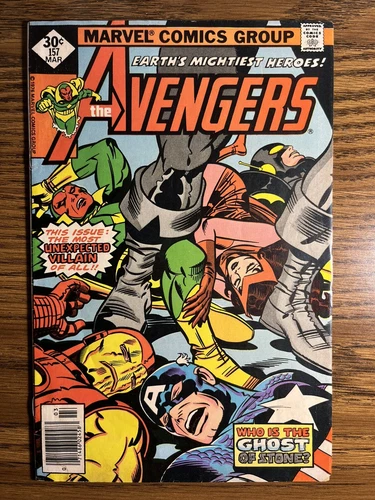 THE AVENGERS 157 NEWSSTAND BLACK KNIGHT MARVEL COMICS 1977 VINTAGE
