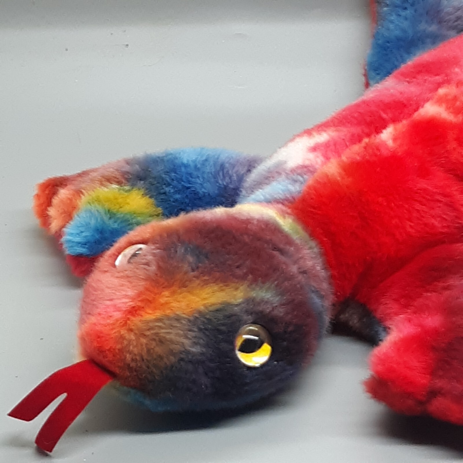 Lg Ty Beanie Buddies 1999 Lizzy the Lizard Tie Dye soft collectible 21