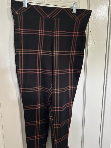 Torrid Black Dolly Plaid Full Length Cotton Leggings Size 1XL - Picture 1 of 8
