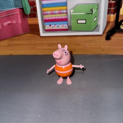 Peppa Pig Momma Pig Going Swimming Figure 