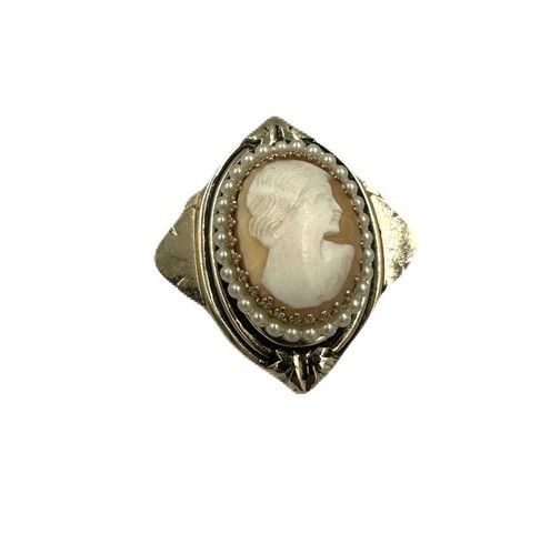 Coro Cameo Brooch Gold Tone White Vintage Signed - Picture 5 of 8