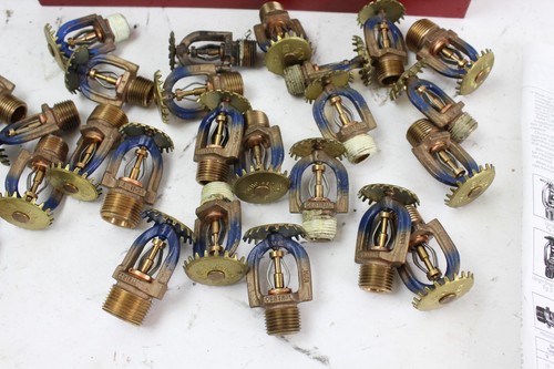 Lot of 25 Vintage Sprinkler Head Pendant, Model 804A Made By Central upright - Picture 4 of 13