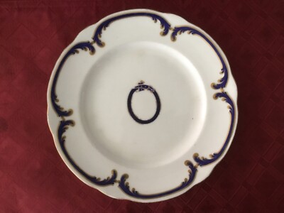 Queen Victoria & Prince Albert porcelain dinner plate from the Buckingham palace