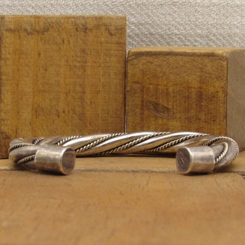 Sterling Silver Twisted Wire Bracelet from Mexico + - Picture 4 of 5