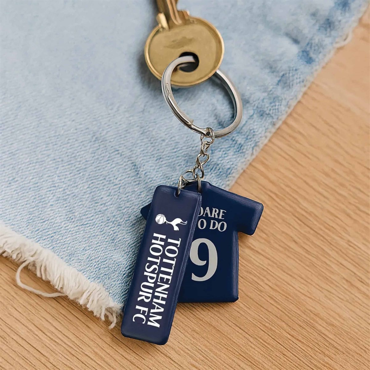 Tottenham Hotspur FC 2 Icon Keyring, Keyrings, Sports, Gift
