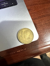 MEXICO $1000 Peso coin, vintage Mexican Peso Juana De Asbaje (1988-1992 type)