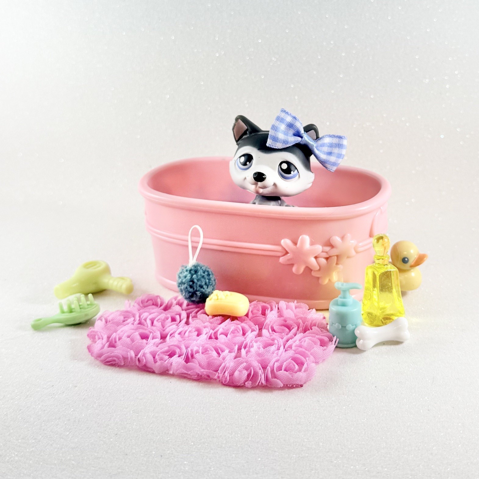 Littlest Pet Shop Husky Dog 210 con vasca e accessori foto 2