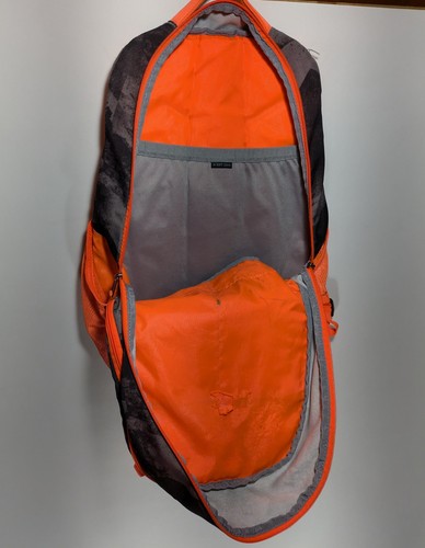 Under Armour Storm Heatgear Orange Gray Camouflage Camo 2 Strap Backpack - Picture 6 of 7