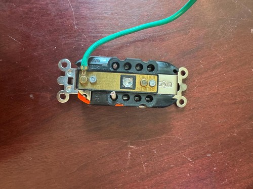 Leviton 5262-IGR 15-Amp, 125 Volt, Industrial Series Heavy Duty Specification - Picture 3 of 5
