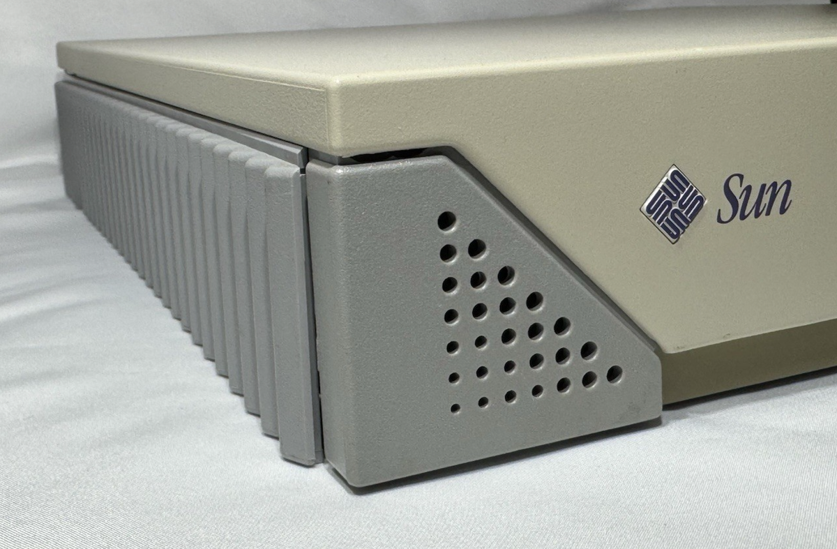 Sun SPARCstation 20 SM51 50MHz CPU, 256MB RAM, TurboGX Graphics
