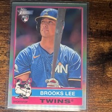 Topps Heritage 2025 Brooks Lee #63 Twins Rookie Chrome Refractor Baseball Card