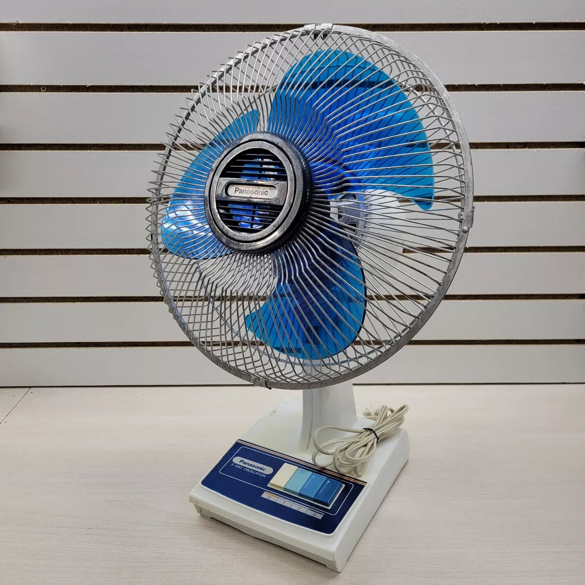 Ac hotsell desk fan